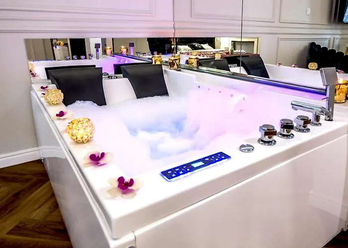 公寓 Luxury Jacuzzi 克拉科夫
